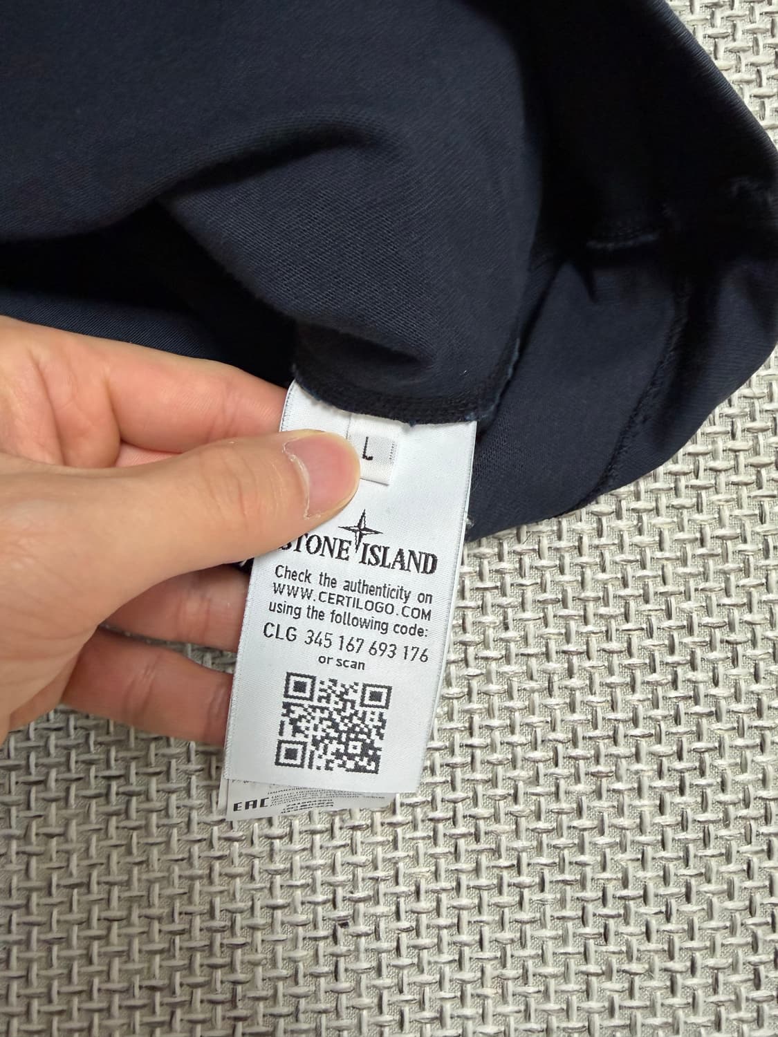 스톤아일랜드 맨투맨 롱슬리브 L 상품이미지4