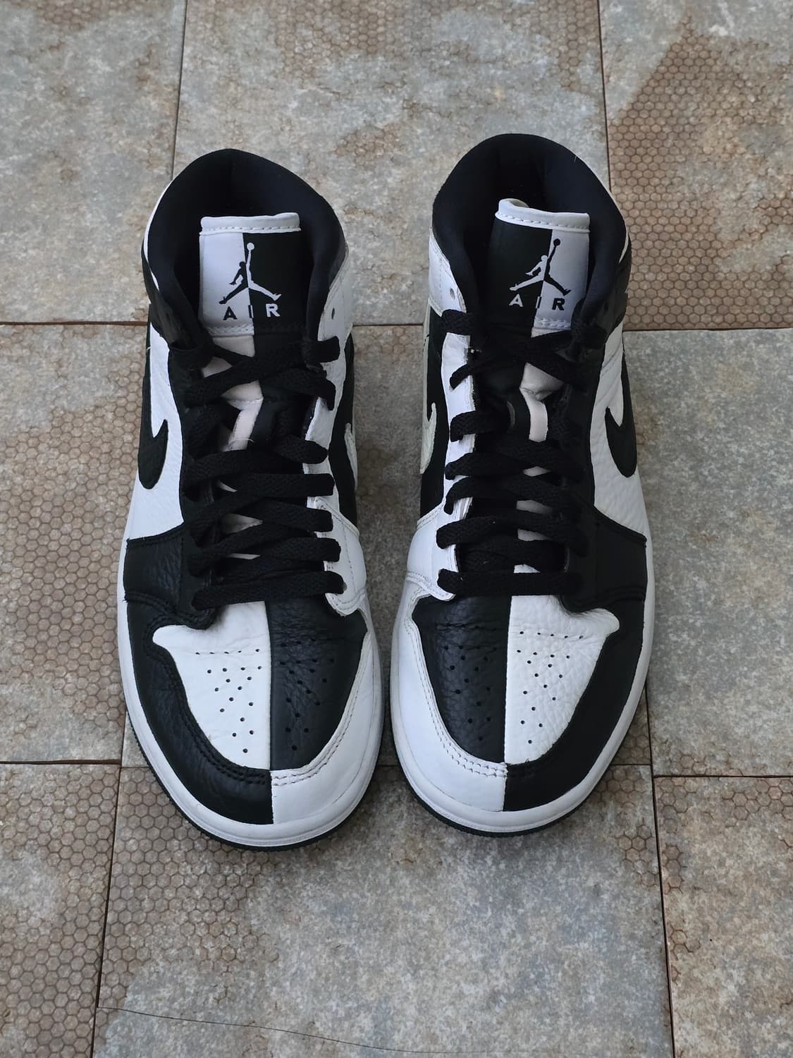 (240)나이키 에어 조던 1 미드 se 블랙 화이트 상품이미지2