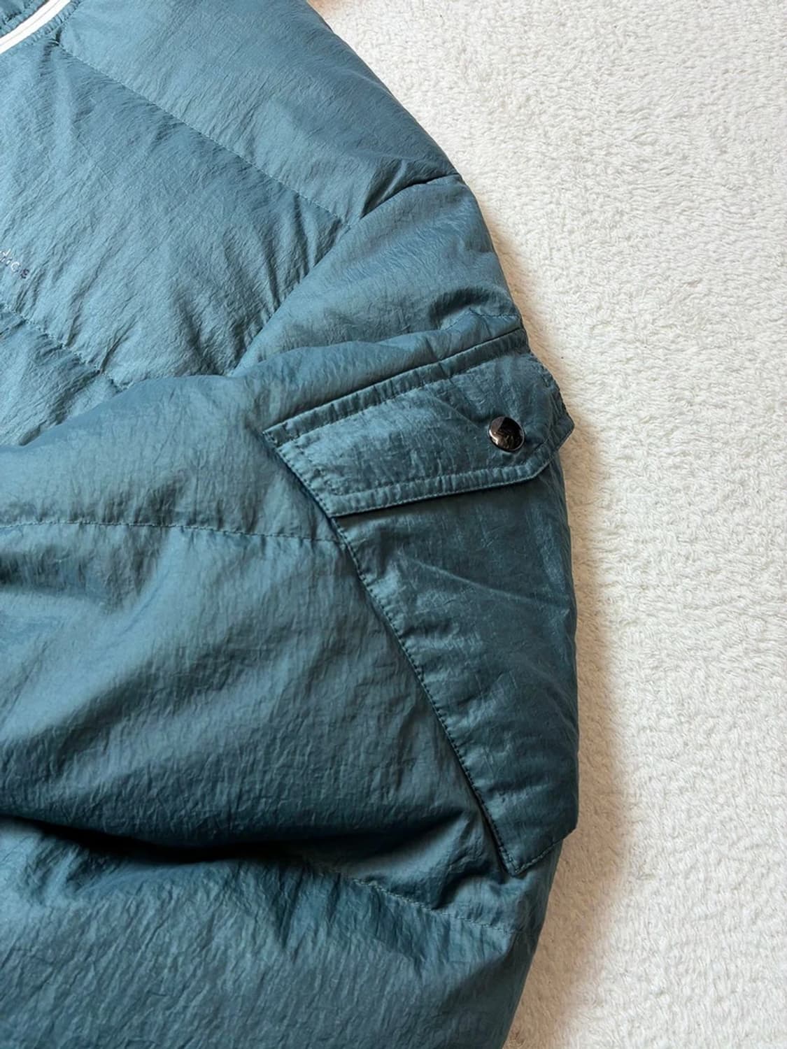 아크네스튜디오 오슬로 CR 드래곤 푸퍼 패딩 PN7266 상품이미지6