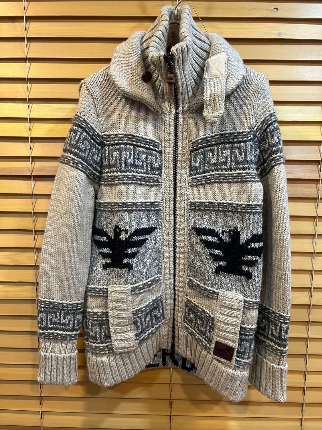 슈퍼드라이 여성 오트밀그레이 노르딕패턴 니트집업점퍼 상품이미지2