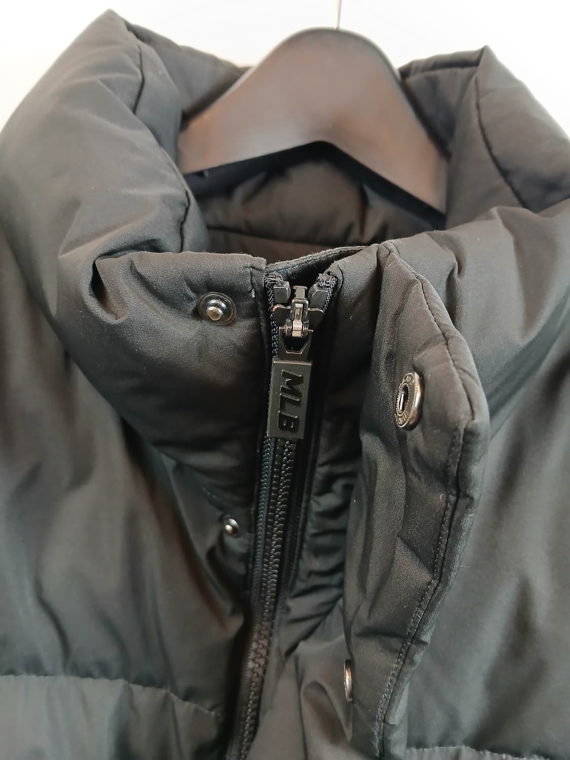 MLB NY 패딩 블랙 85 XS 새제품급 상품이미지5