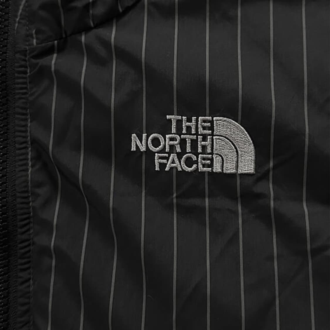 The North Face 550 Reversible Padding 상품이미지3