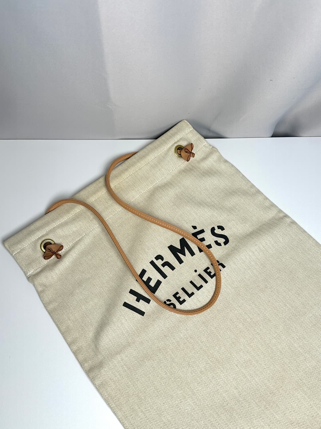 에르메스 알린 캔버스 숄더백 베이지 상품이미지9