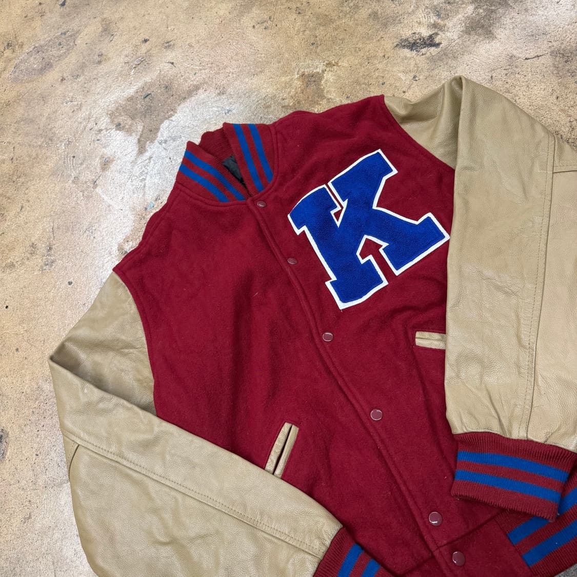 [정품/L] maverick 레드 K 로고 레더 야구 점퍼 b18 상품이미지1
