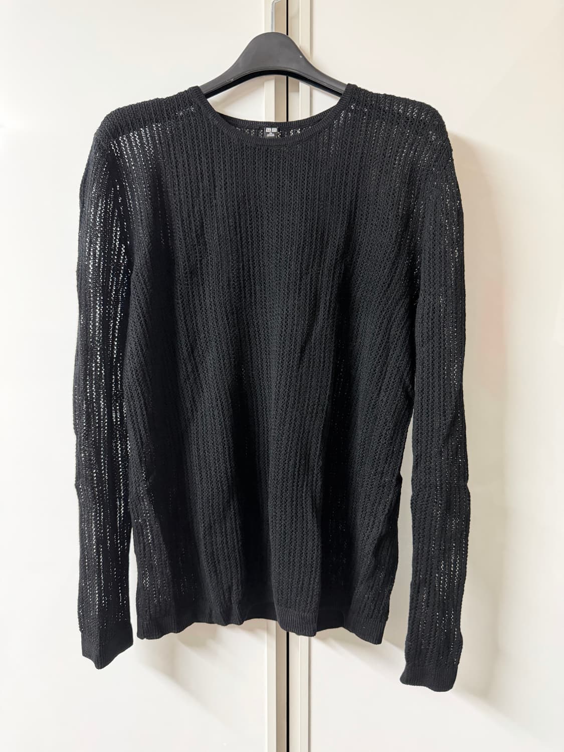 유니클로 시스루 블랙 니트 상품이미지1