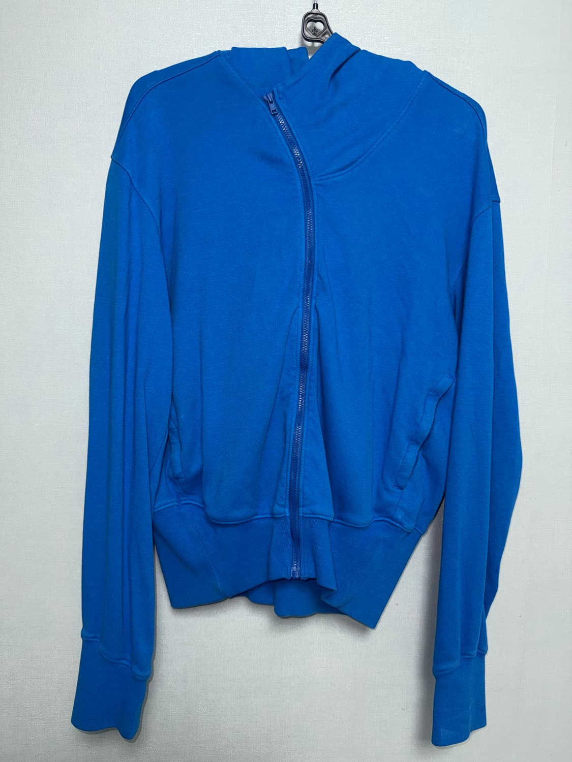 누마레 ee 블루 후드집업 상품이미지1