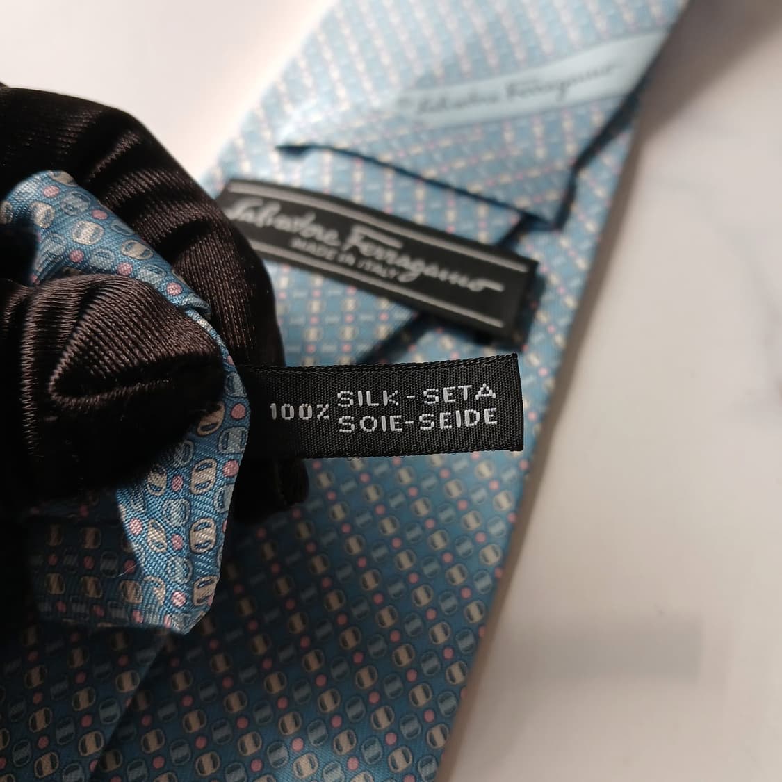 살바토레 페라가모 실크 블루 패턴 넥타이 8cm S~A+등급 E899 상품이미지9