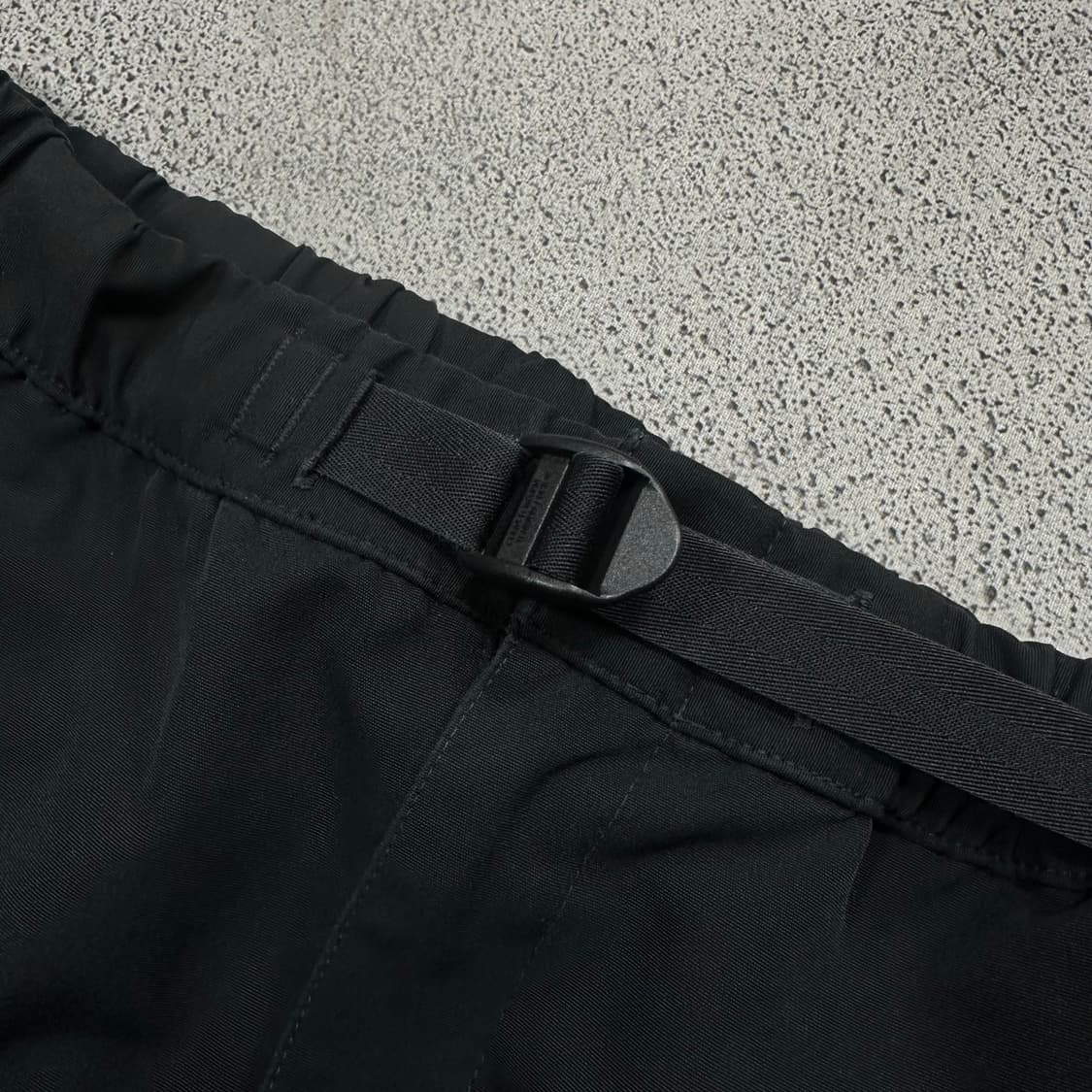 ✨ (바배) 칼하트 WIP 테크웨어 블랙 팬츠 상품이미지3