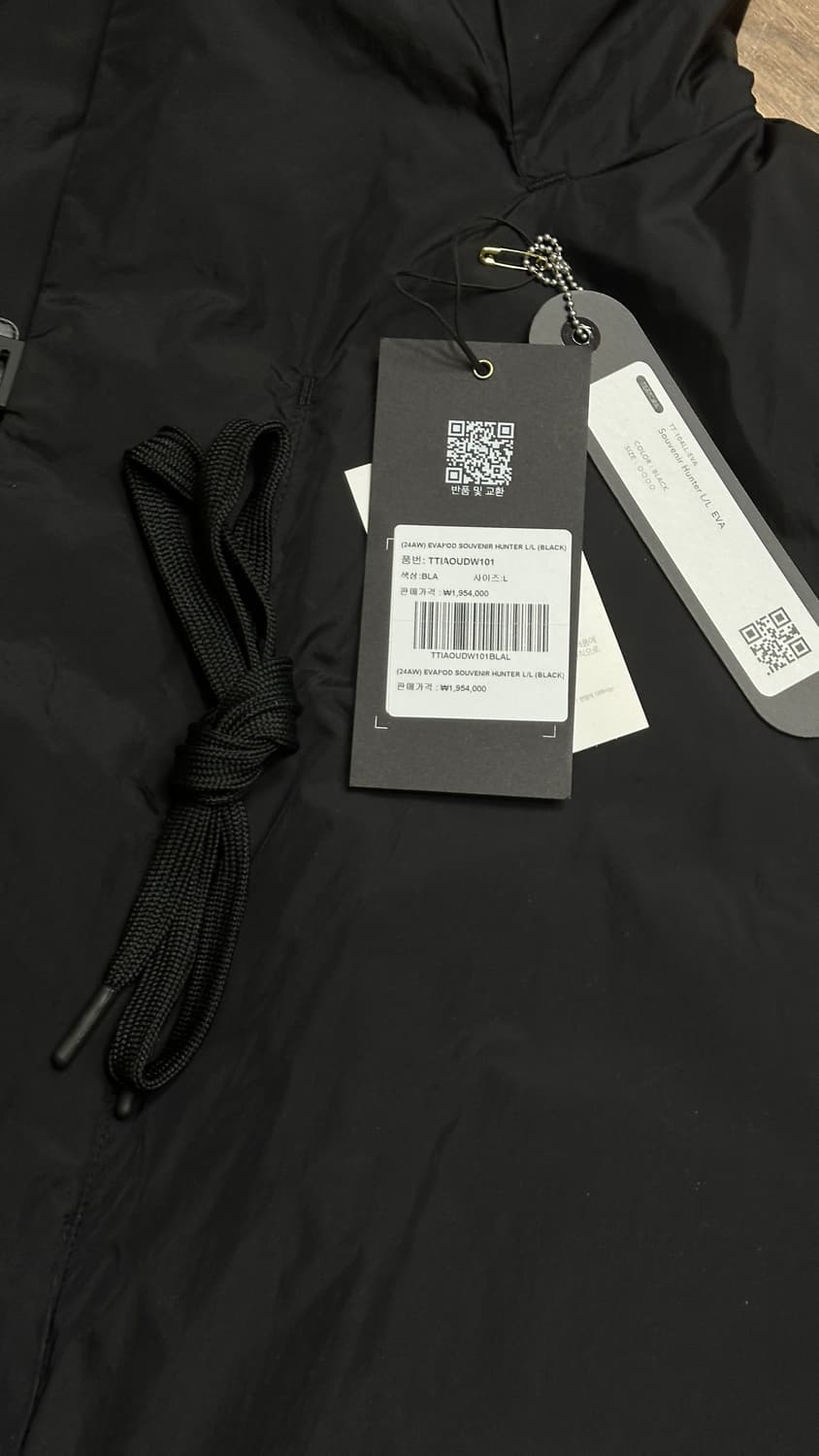 테아토라 수베니어 헌터 에바포드 블랙 4사이즈 패딩 상품이미지8