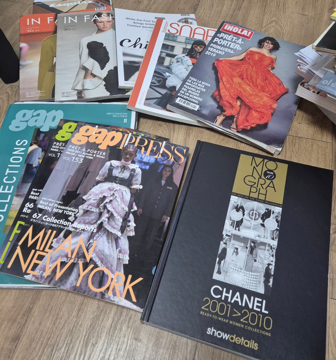 Chanel 2001-2010 레디투웨어 컬렉션북 상품이미지4