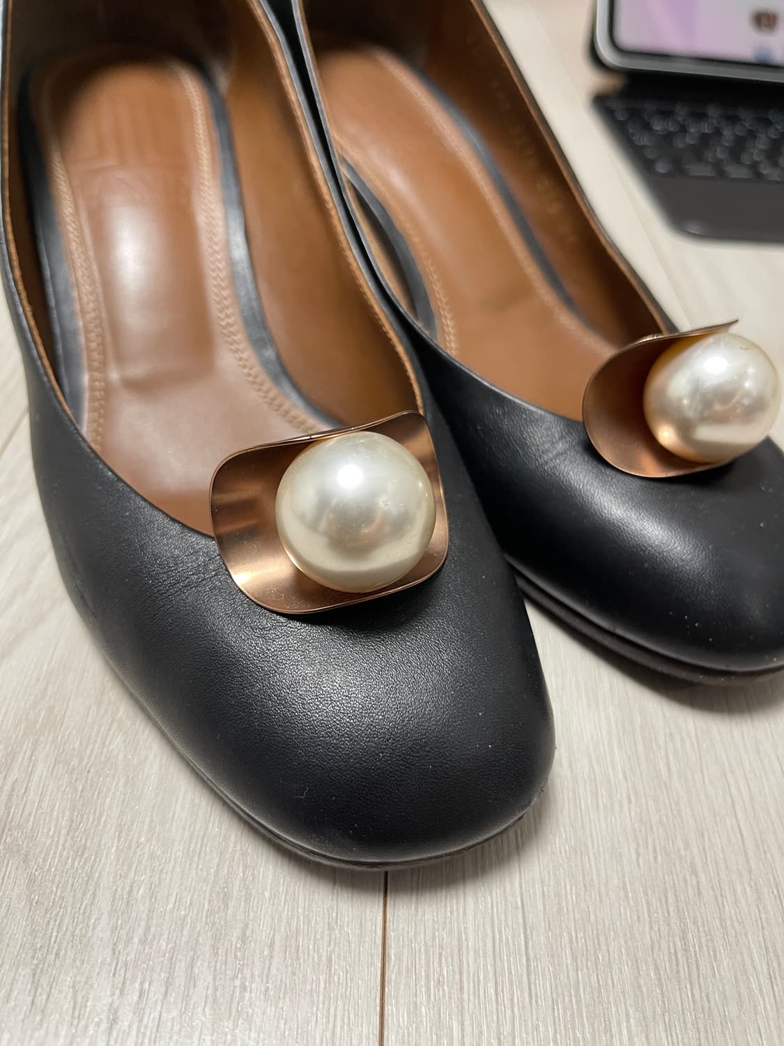 랑방 진주 통굽구두 상품이미지1