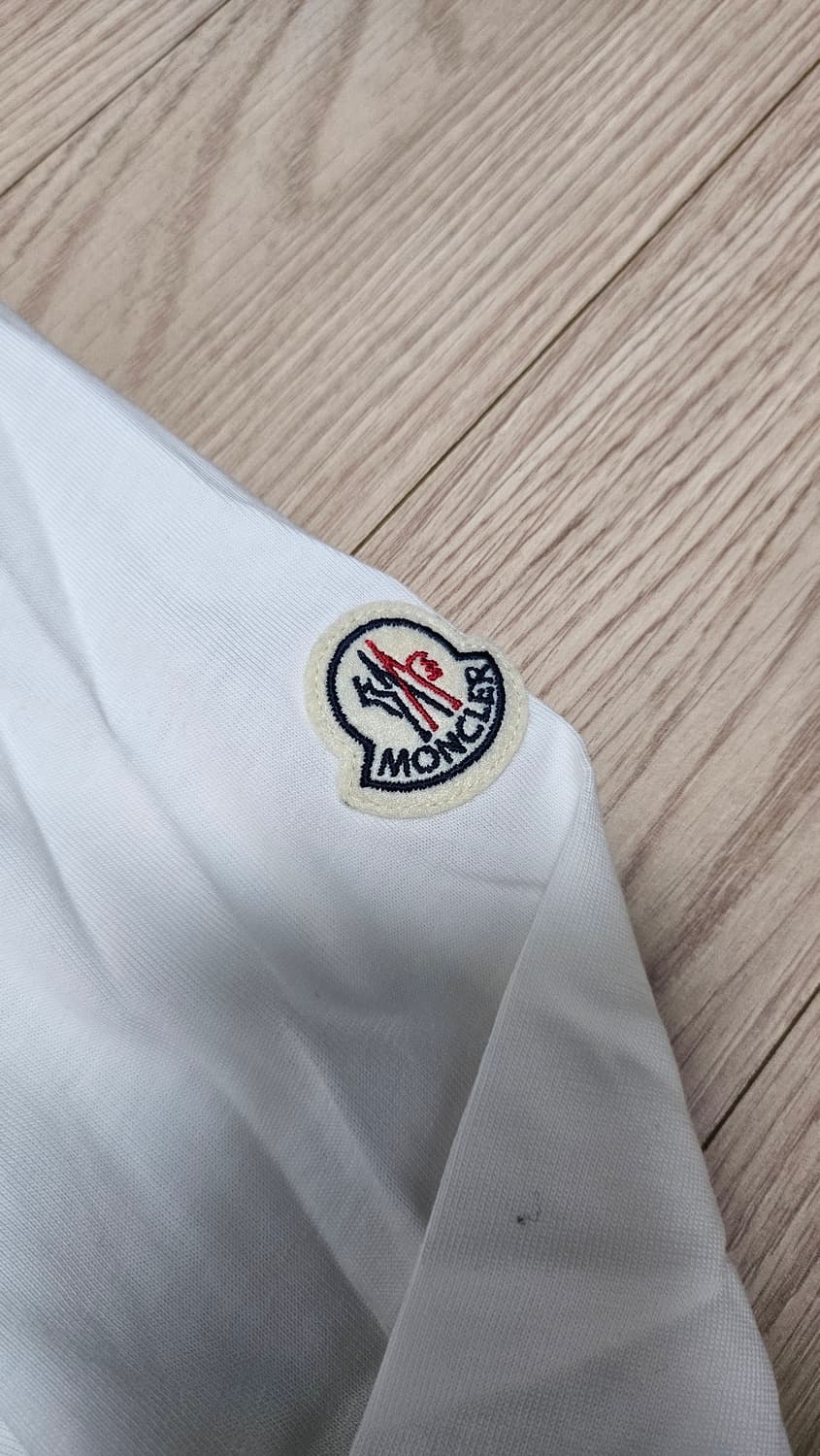 [N] 몽클레어 긴팔 XL 티셔츠 상품이미지2