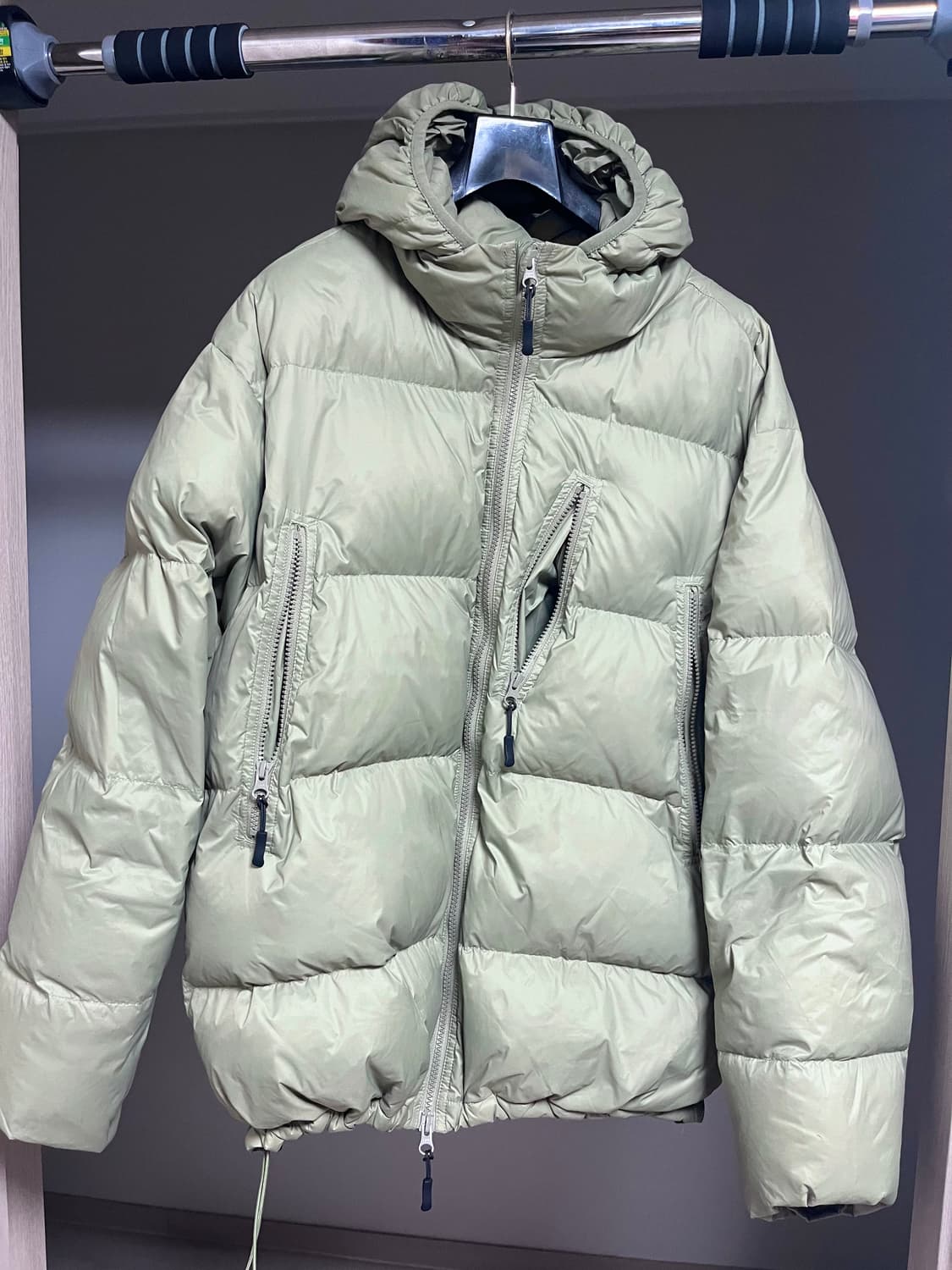 아웃스탠딩 패딩 상품이미지2