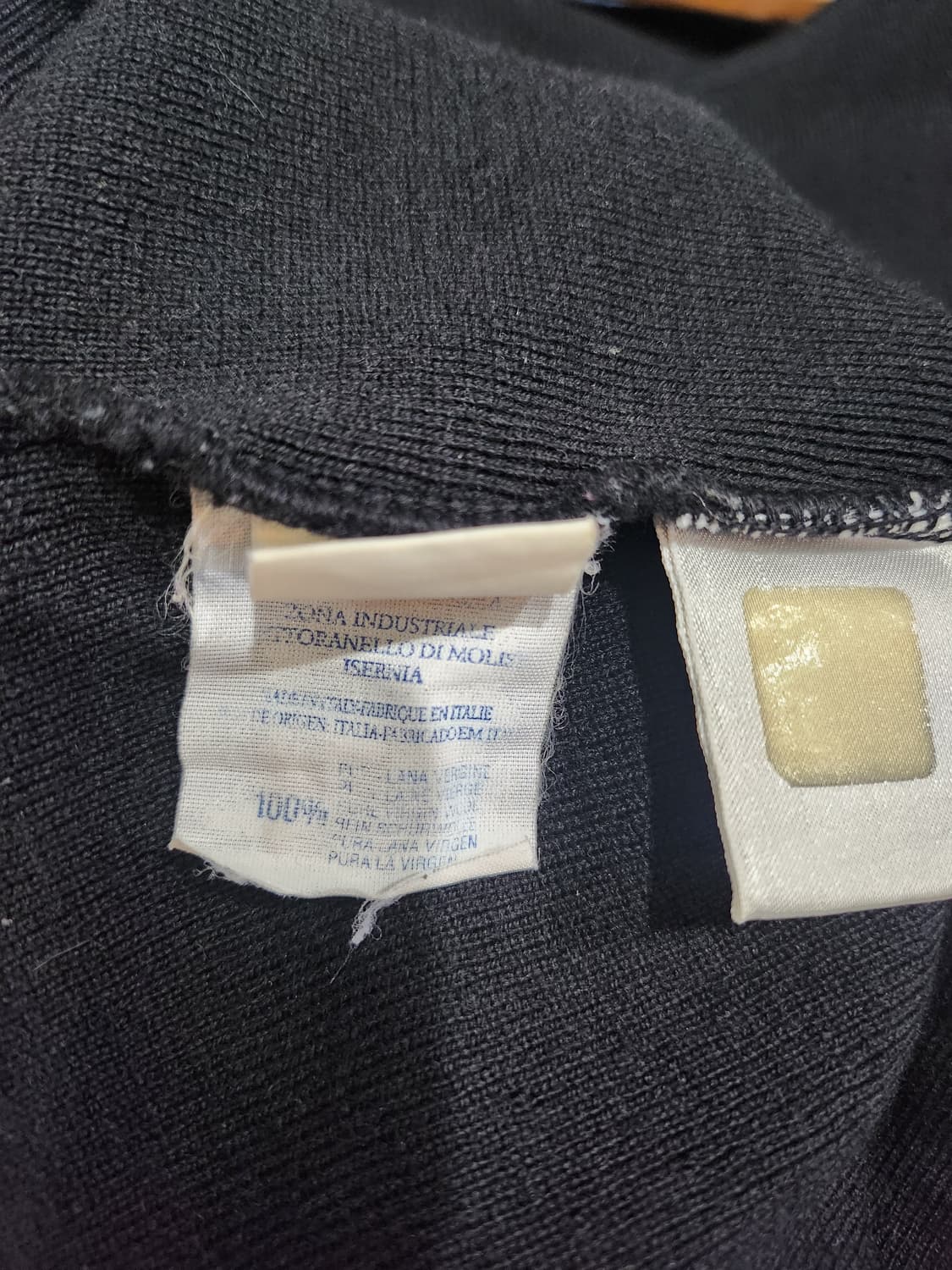 베르수스 블랙 니트 가디건 36/50 정품 상품이미지5