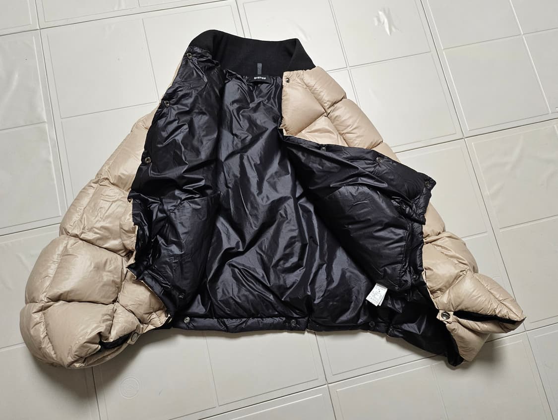 (FREE) 시스템 2022구스다운 더글루 케이프 패딩 상품이미지3