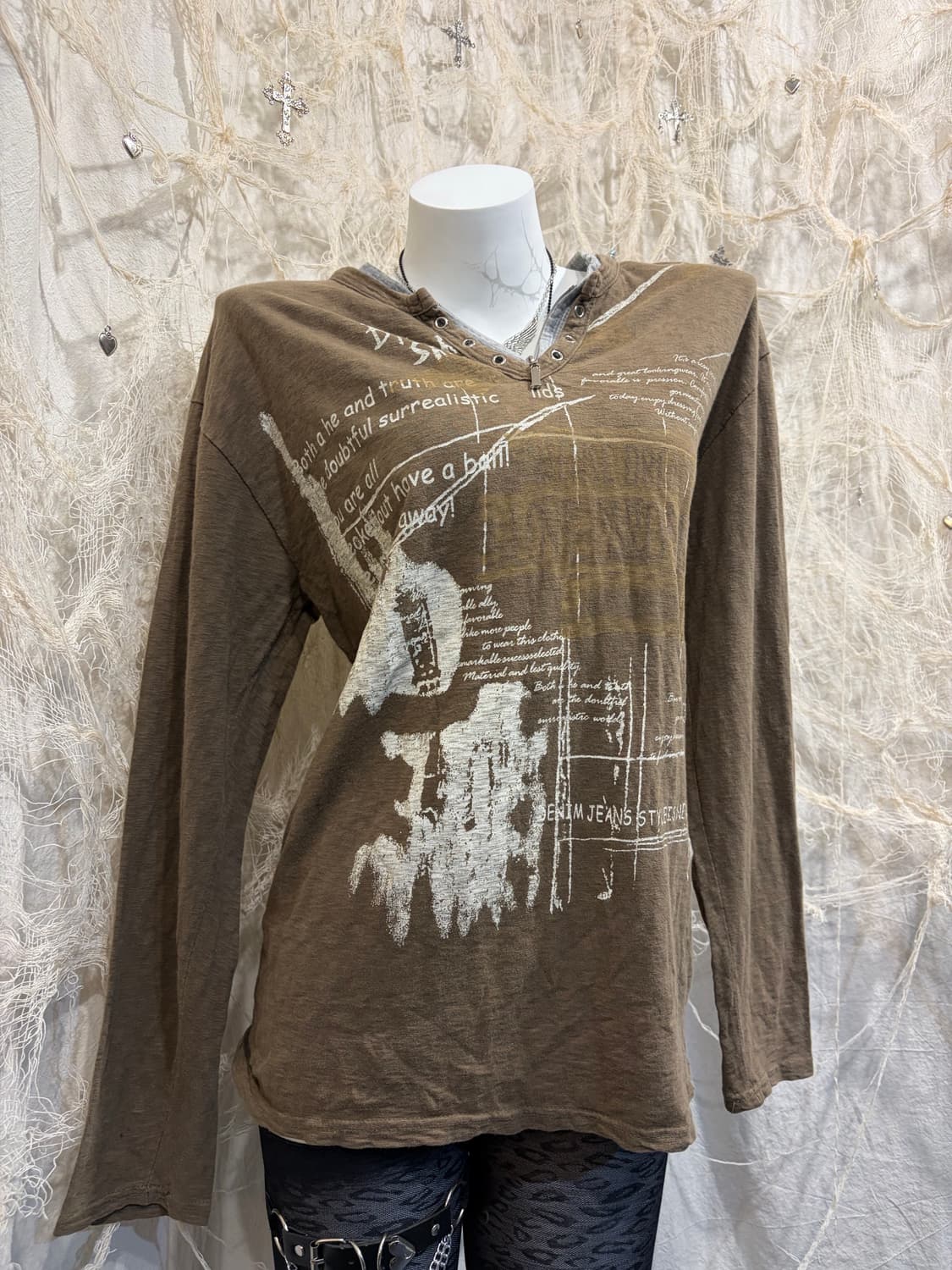 Grunge Printing eyelet long sleeve 상품이미지6