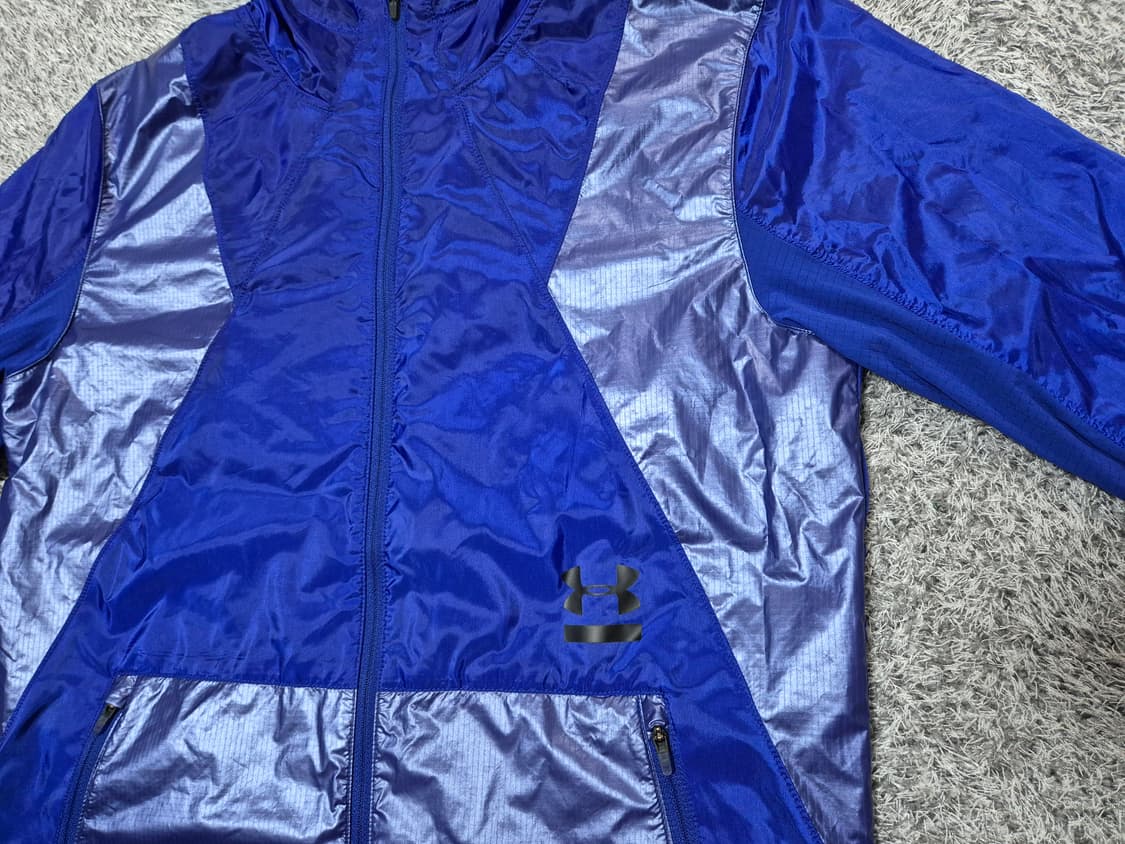 언더아머 남성 경량 바람막이 자켓 M 상품이미지2