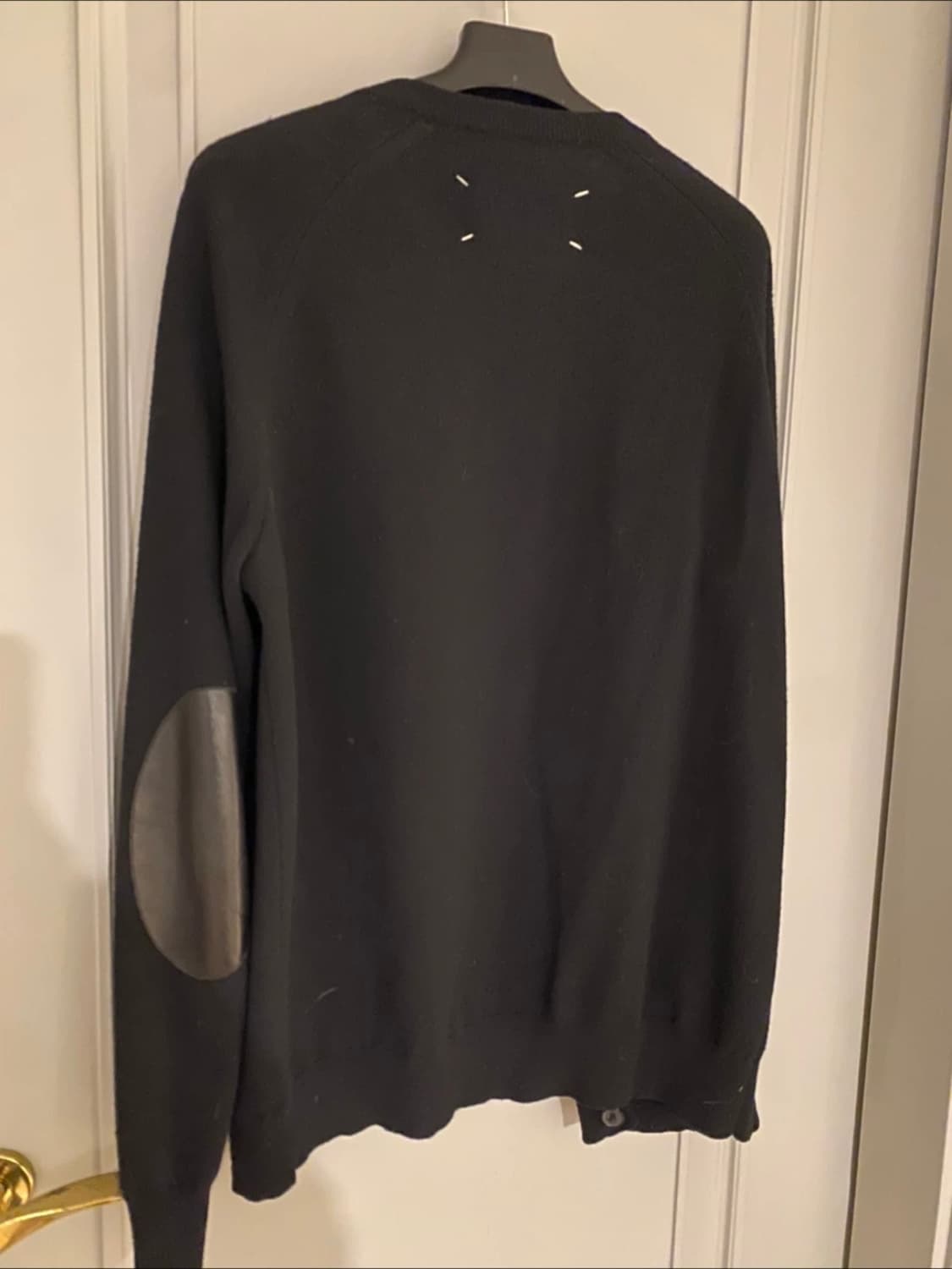 [M] 메종 마르지엘라 엘보 엘보우 레더 가죽 패치 가디건 블랙 상품이미지3