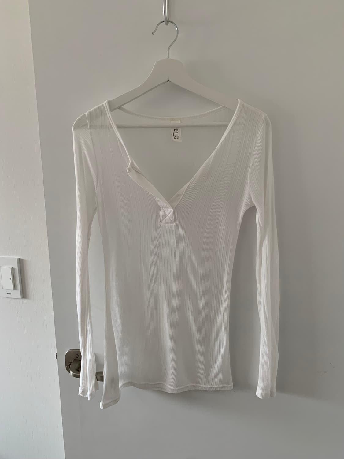 퓨어 화이트 슬리브 상품이미지1