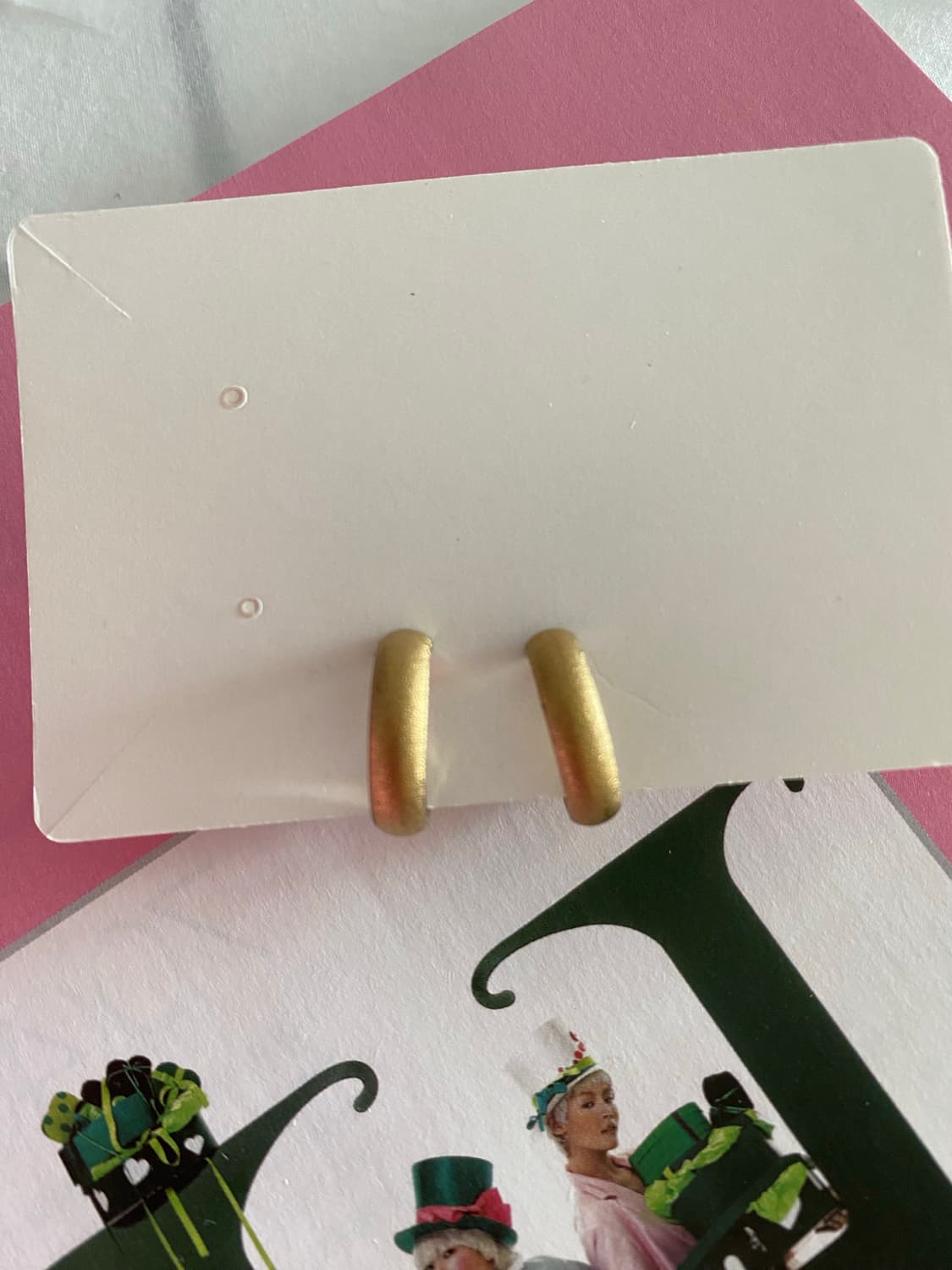 Monet 골드 무광 빈티지 귀걸이 귀찌 상품이미지1