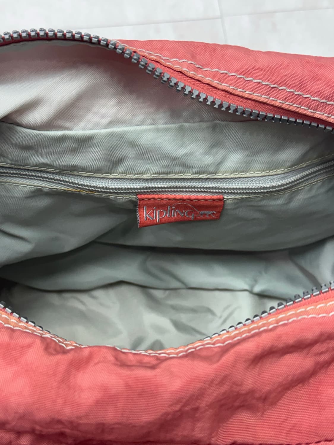•Kipling 히피 Y2K 슬링백 코랄  상품이미지8