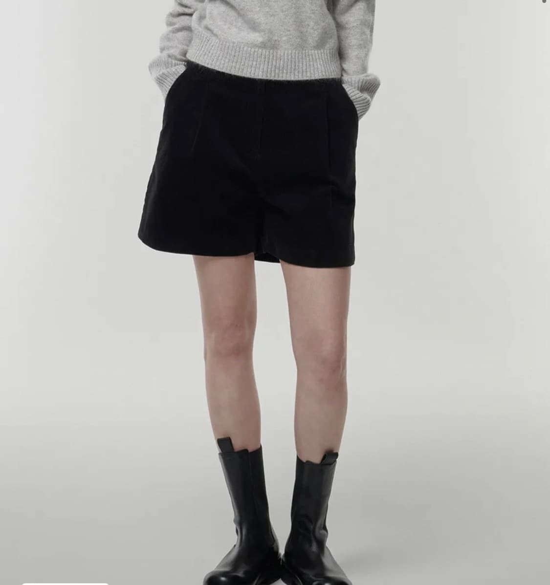 무신사 스탠다드 코듀로이 쇼츠 상품이미지1
