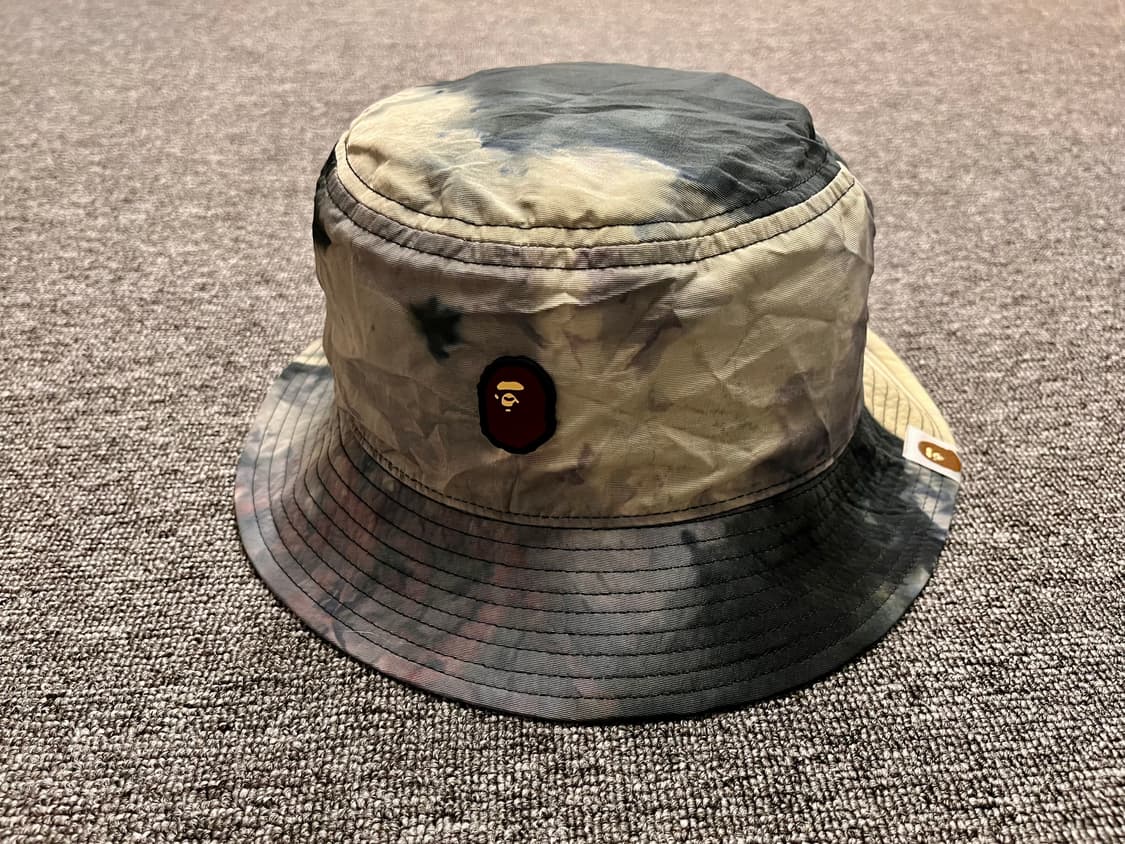 BAPE 베이프 타이 다이 버킷햇 L 새제품 상품이미지1