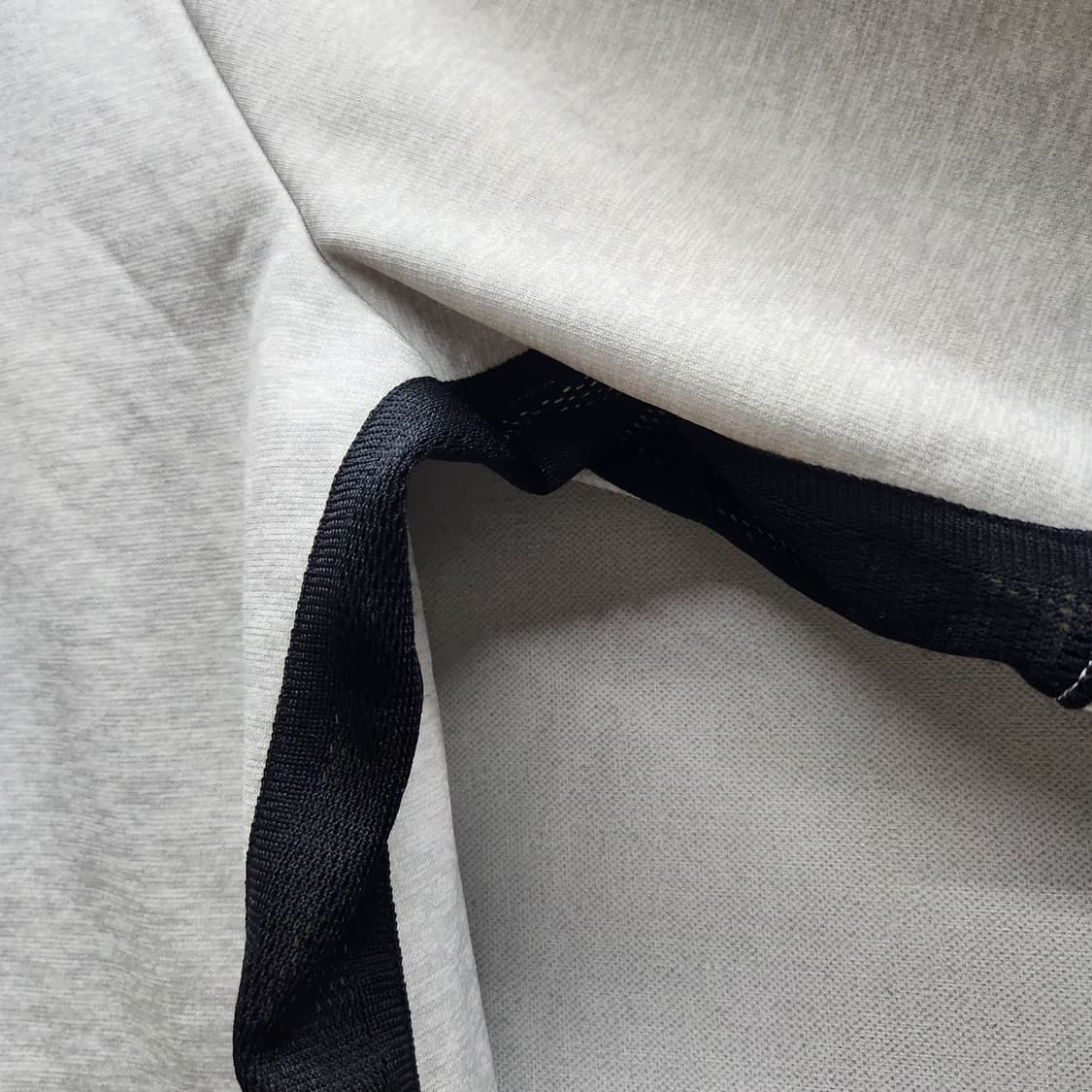 나이키 써마 크루탑 포켓 디테일 맨투맨 XL(XL) 상품이미지4