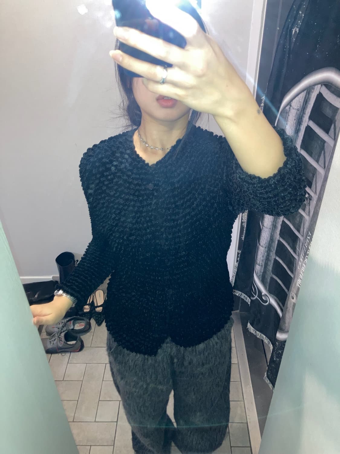 블랙 벨벳 팝콘 긴팔 가디건 상품이미지1