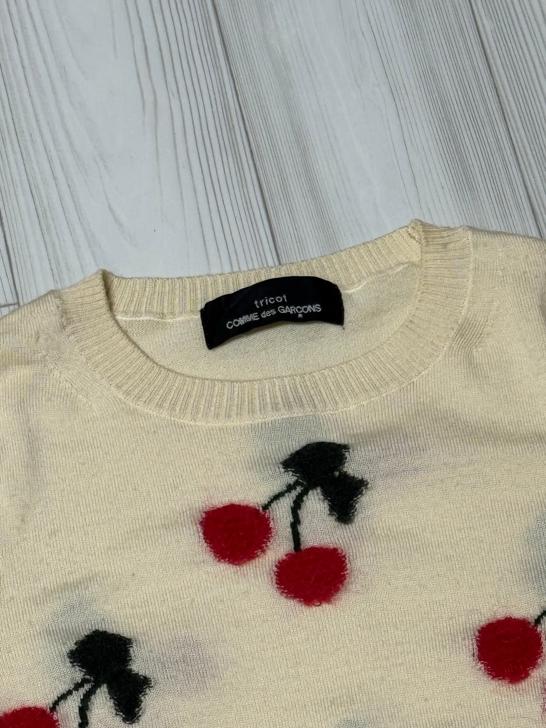 꼼데가르송 트리콧 체리 니트 상품이미지2