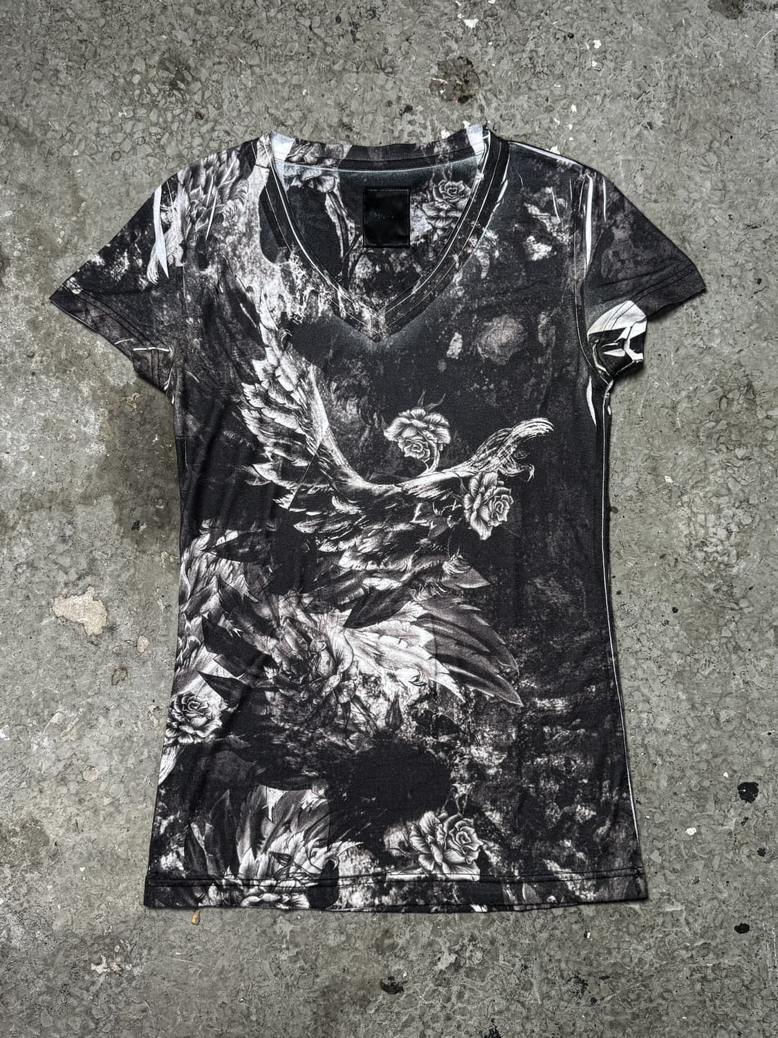 MIDAS – Angel Wing Graphic V-neck Tee 상품이미지6