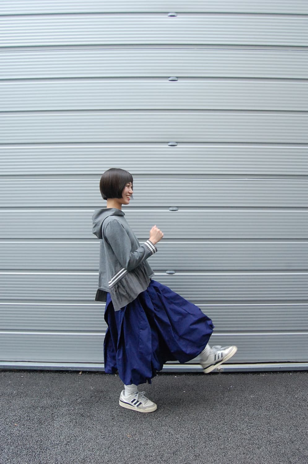 Ruffle unbalance hoodie 상품이미지3