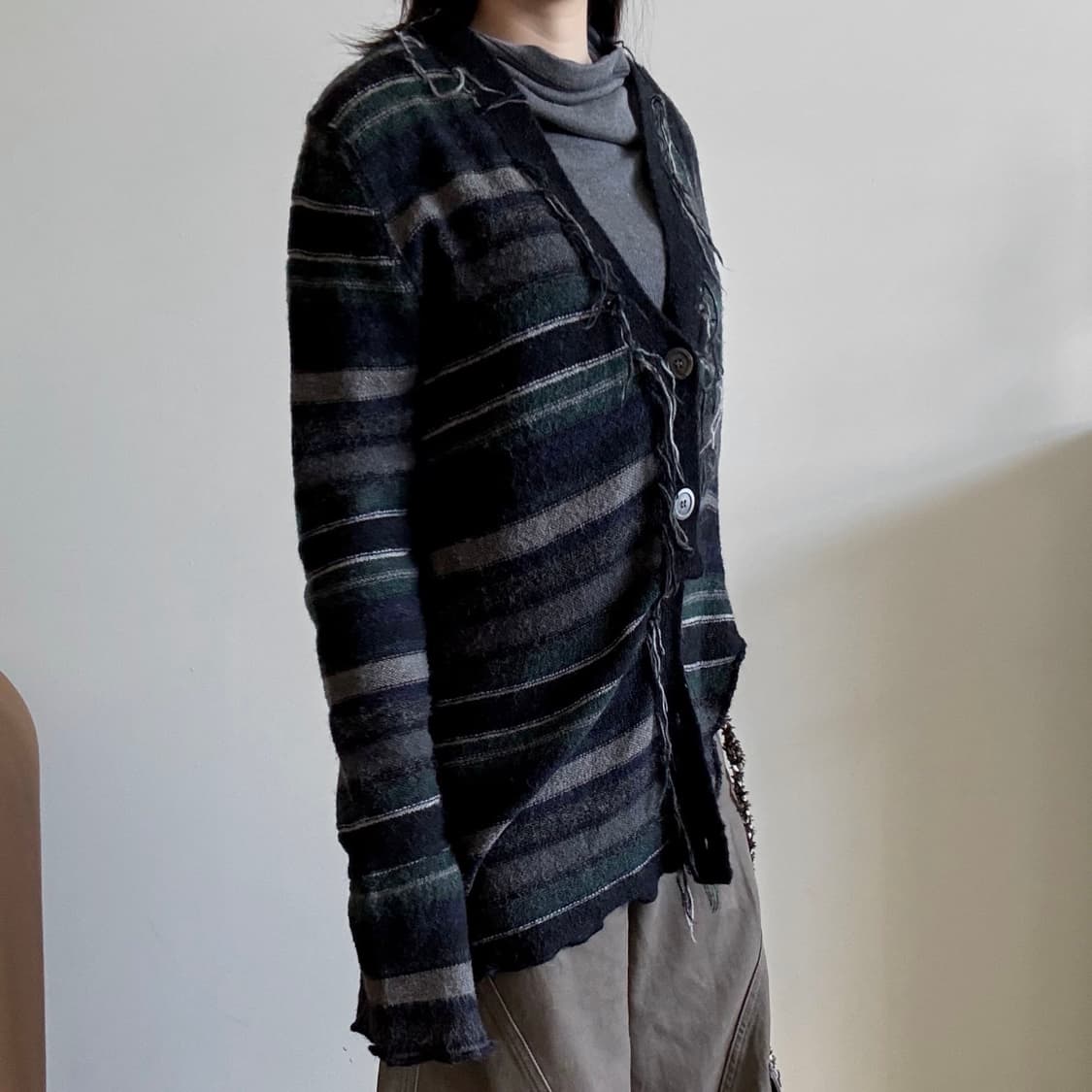 Perverze Stripe Knit Cardigan 상품이미지3
