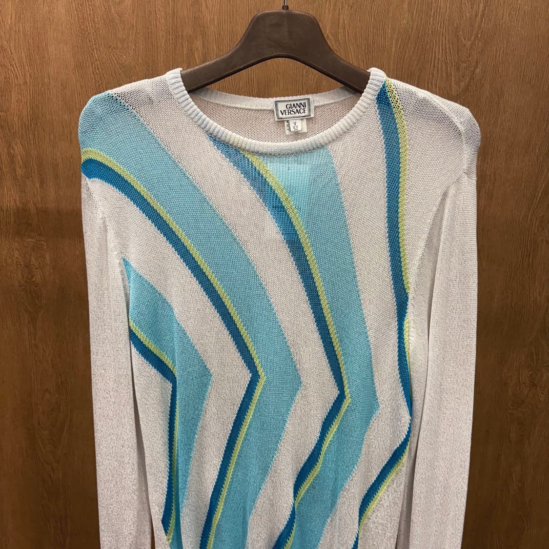 베르사체 긴팔 시어 니트 지그재그 기하학 그래픽 패턴 디테일 화이트 상품이미지4