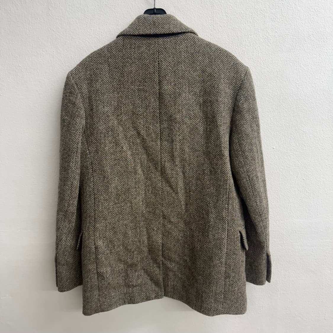 해리스트위드 에디션 헤링본 라이트 브라운 자켓 상품이미지4