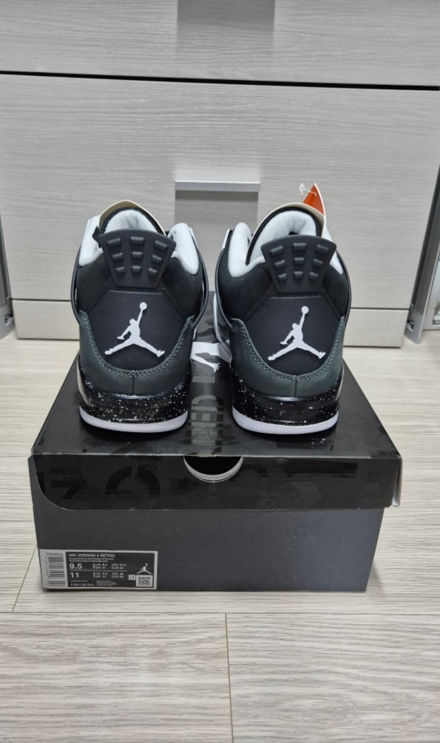 [275, 새제품] 조던4 피어 (GD 착용) 상품이미지2