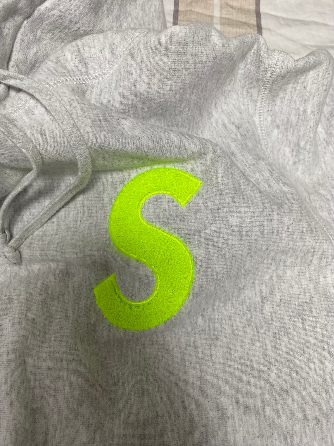 슈프림 후드티 팝니다 상품이미지6