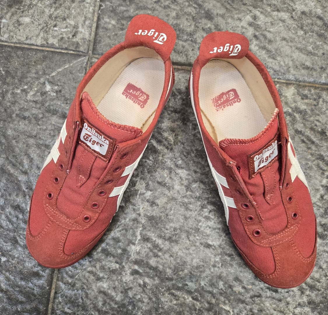 오니츠카타이거 슬립온 레드 스니커즈 상품이미지1