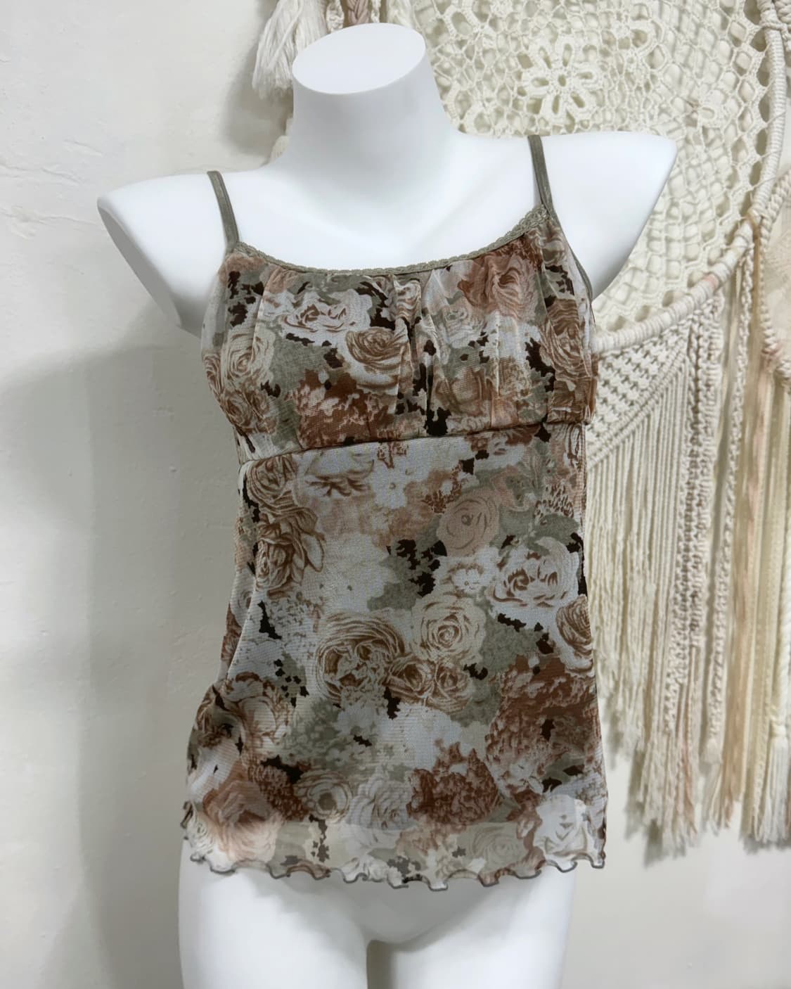 Khaki Rose Lace Sleeveless 상품이미지3