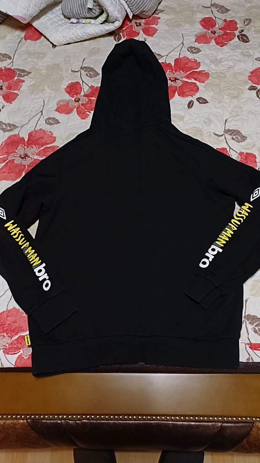 엄브로 와썹맨 후드 실측105 가슴59 기장73 상품이미지4