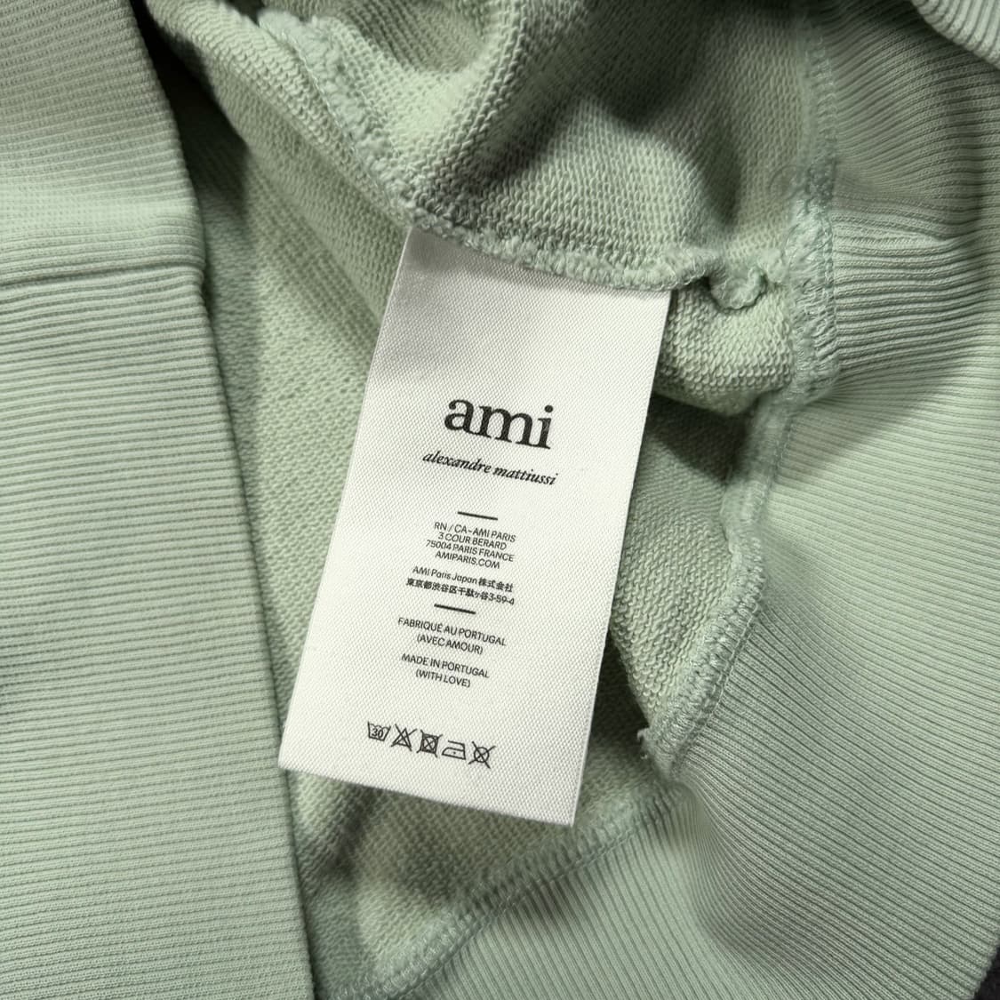 AMI 아미 22fw 페일그린 하트로고 후드티 상품이미지5