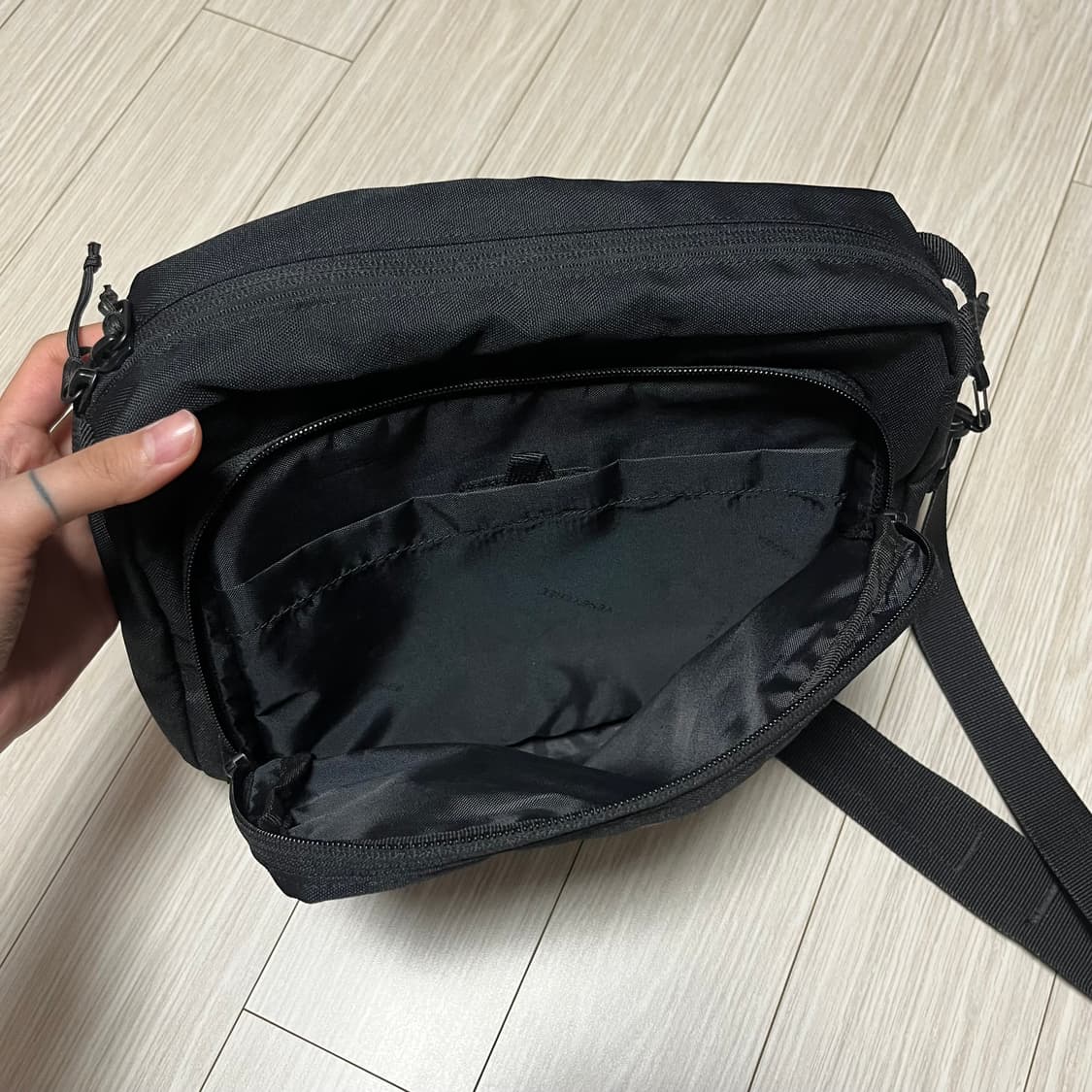 예스아이씨 숄더백 상품이미지4