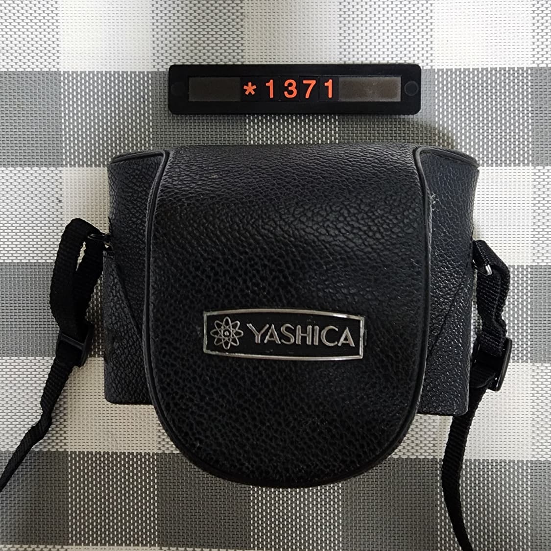 야시카 일렉트로 35 gtn 필름카메라 블랙바디 케이스포함 상품이미지6