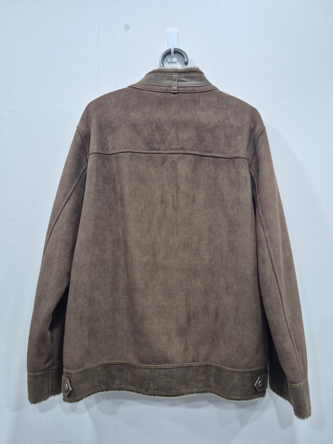 INI HOMME 스웨이드 스타일 브라운 무스탕 자켓 남성 100사이즈 상품이미지2