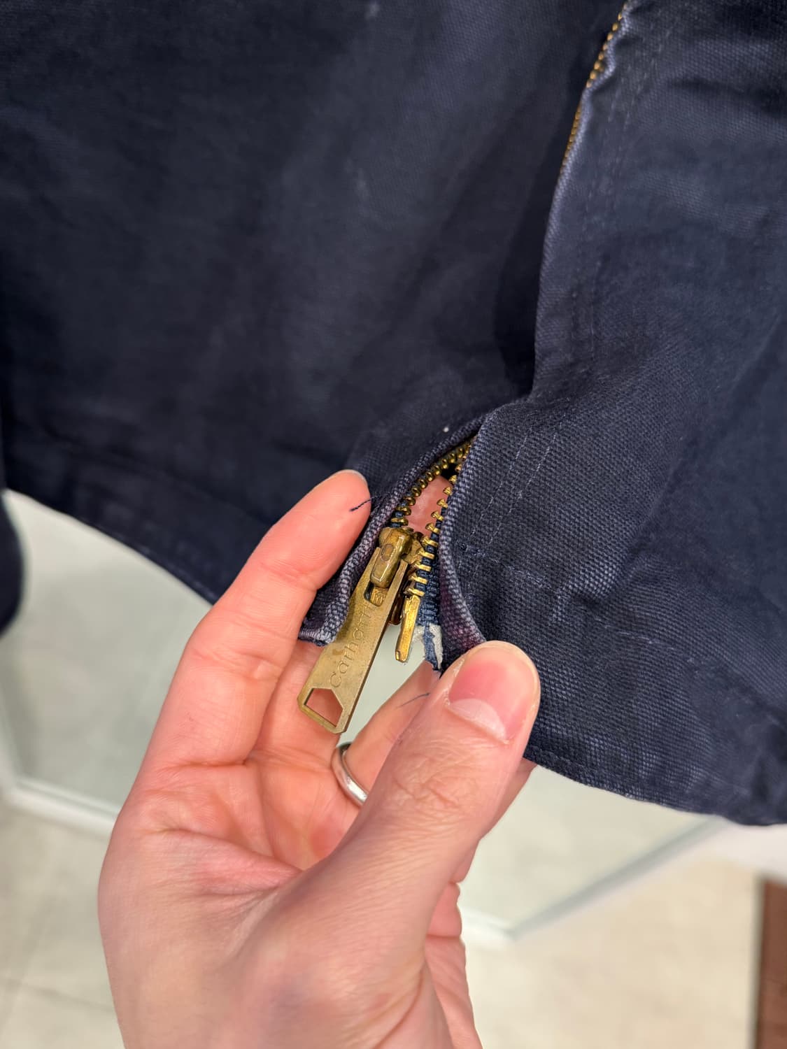 00s Carhartt 칼하트 덕 액티브 쉐르파 후드 워크 자켓 상품이미지3