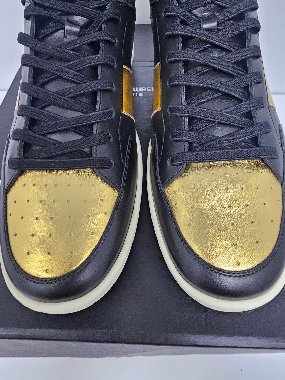 새상품급 생로랑 남성 레더 하이탑(44사이즈) 상품이미지4