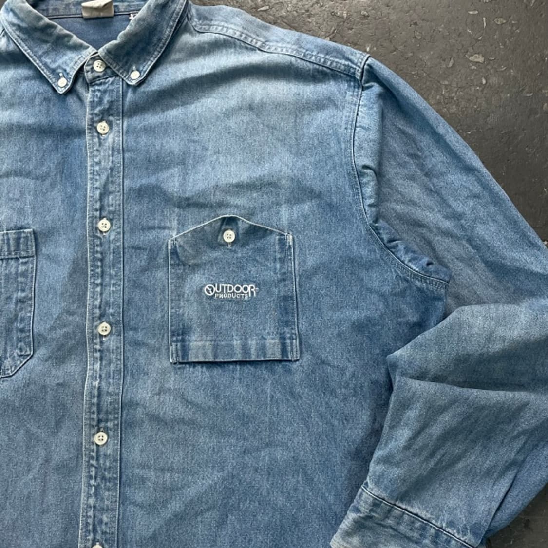 100 아웃도어 프로덕츠 데님셔츠 상품이미지2