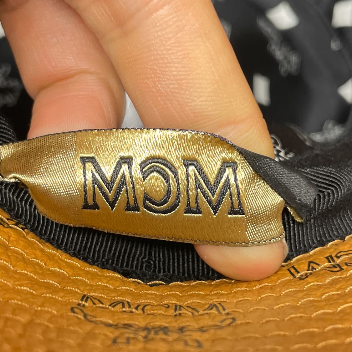 MCM 로고 버킷햇 브라운 상품이미지4