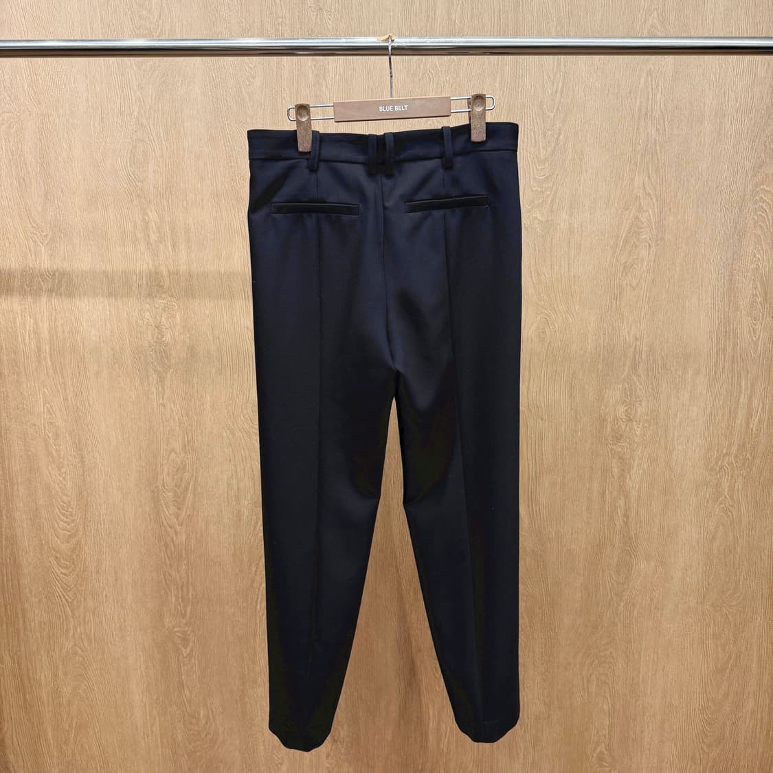 쟈딕 앤 볼테르 폴크 스트라스 슬랙스 크리스탈 로고 디테일 블랙 상품이미지3