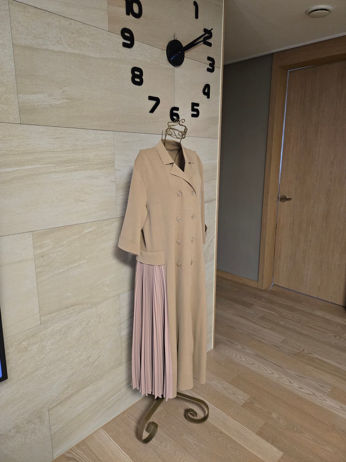 [m] 빈폴 여성 플리츠 롱 원피스 상품이미지2